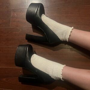 Black Platform Pumps Heels Steve Madden
